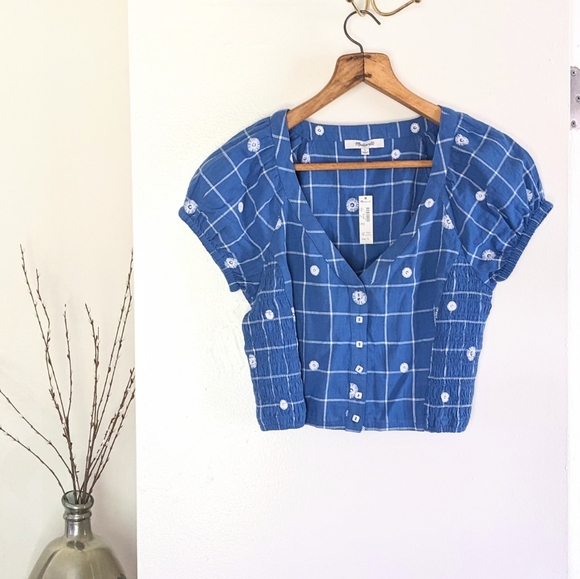 Sold! NWT Embroidered Puff-Sleeve Crop Top in Windowpane - Picture 3 of 16